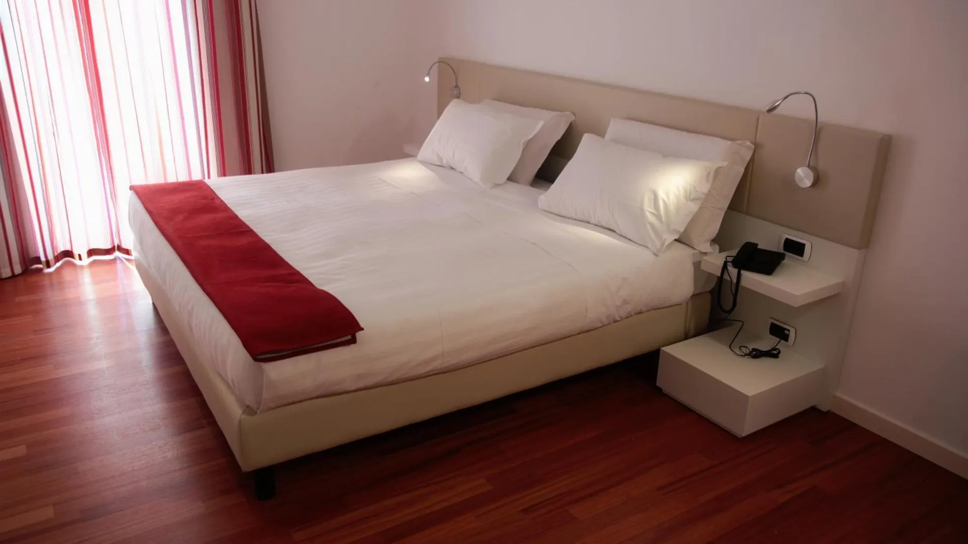 Una Hotels Le Terrazze Treviso Hotel & Residence Lancenigo